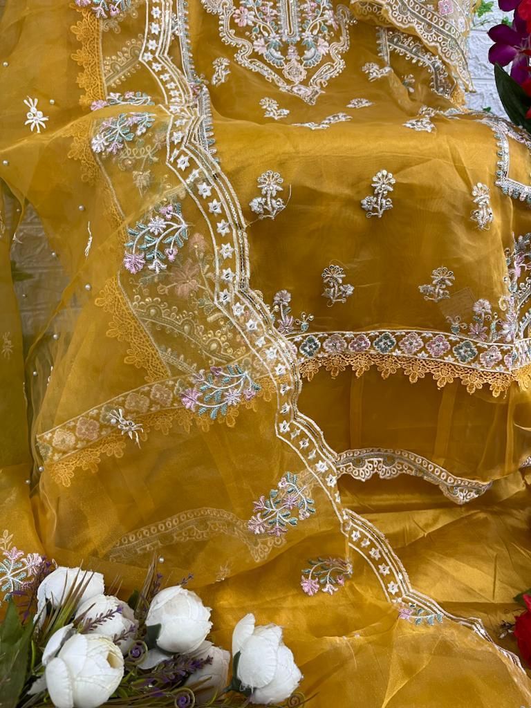 HOOR-TEX-OR-20-EMBROIDERY-PAKISTANI-SUITS-WHOLESALER-7