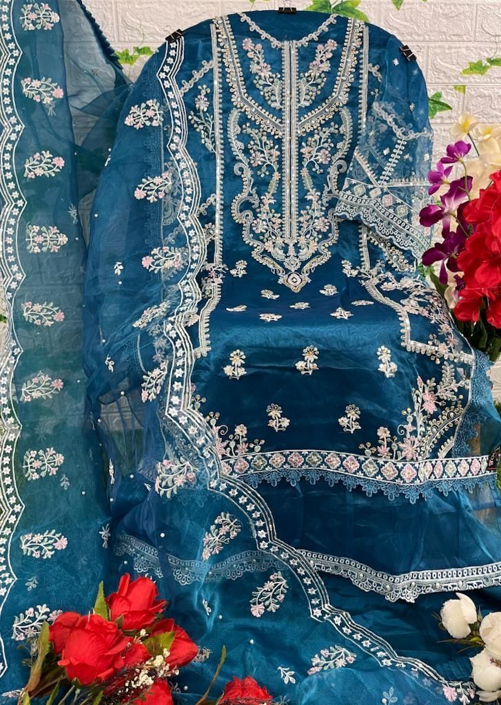 HOOR-TEX-OR-20-EMBROIDERY-PAKISTANI-SUITS-WHOLESALER-8