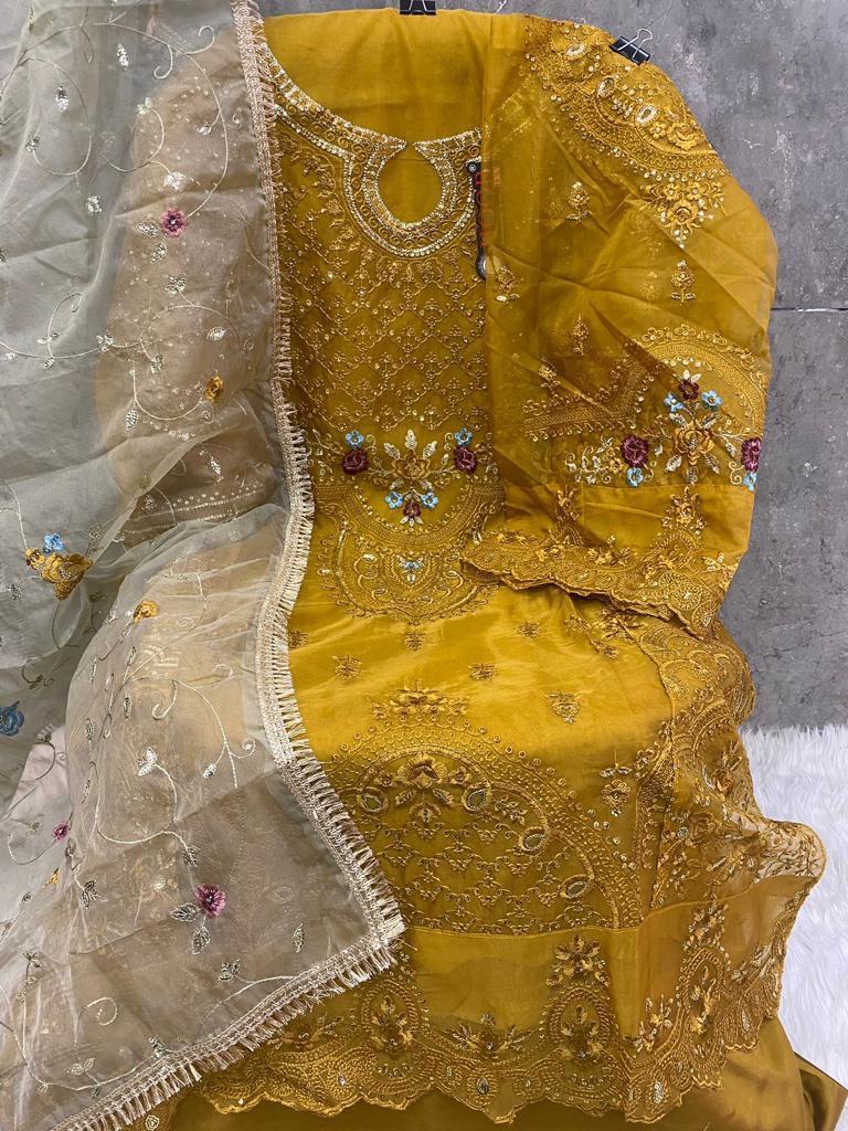 HOOR-TEX-OR-24-A-TO-E-PAKISTANI-SUITS-IN-INDIA-3