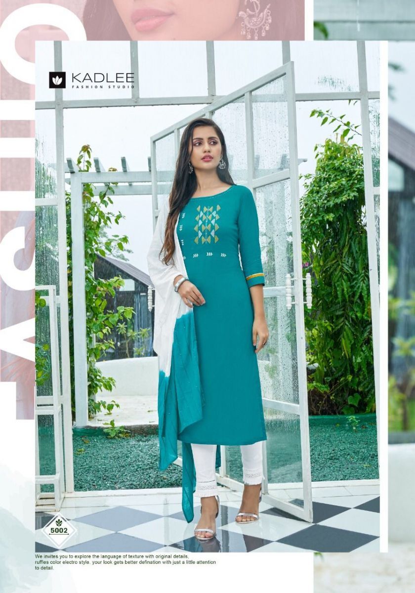 KADLEE-AARZOO-HANDWORK-KURTIS-MANUFACTURER-SURAT-8