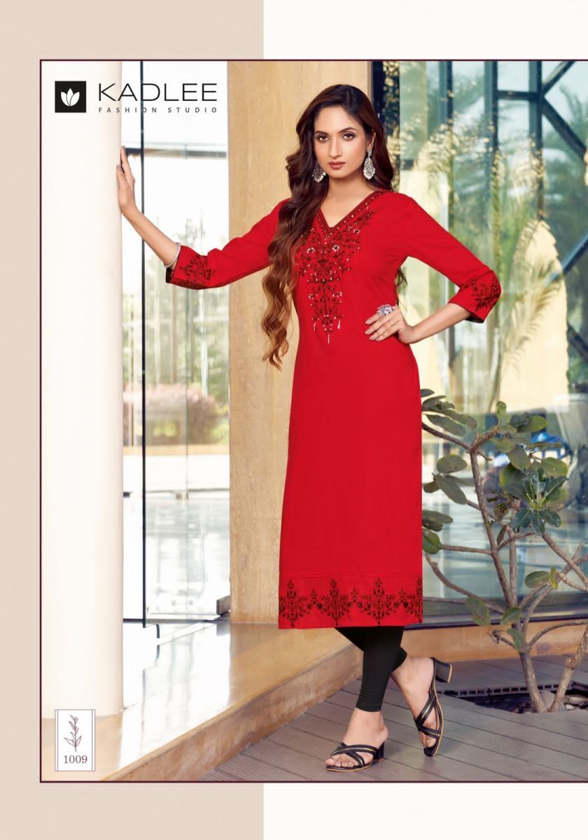 KADLEE-MASTANI-READYMADE-RAYON-KURTI-CATALOGUE-DISTRIBUTOR-IN-SURAT-3
