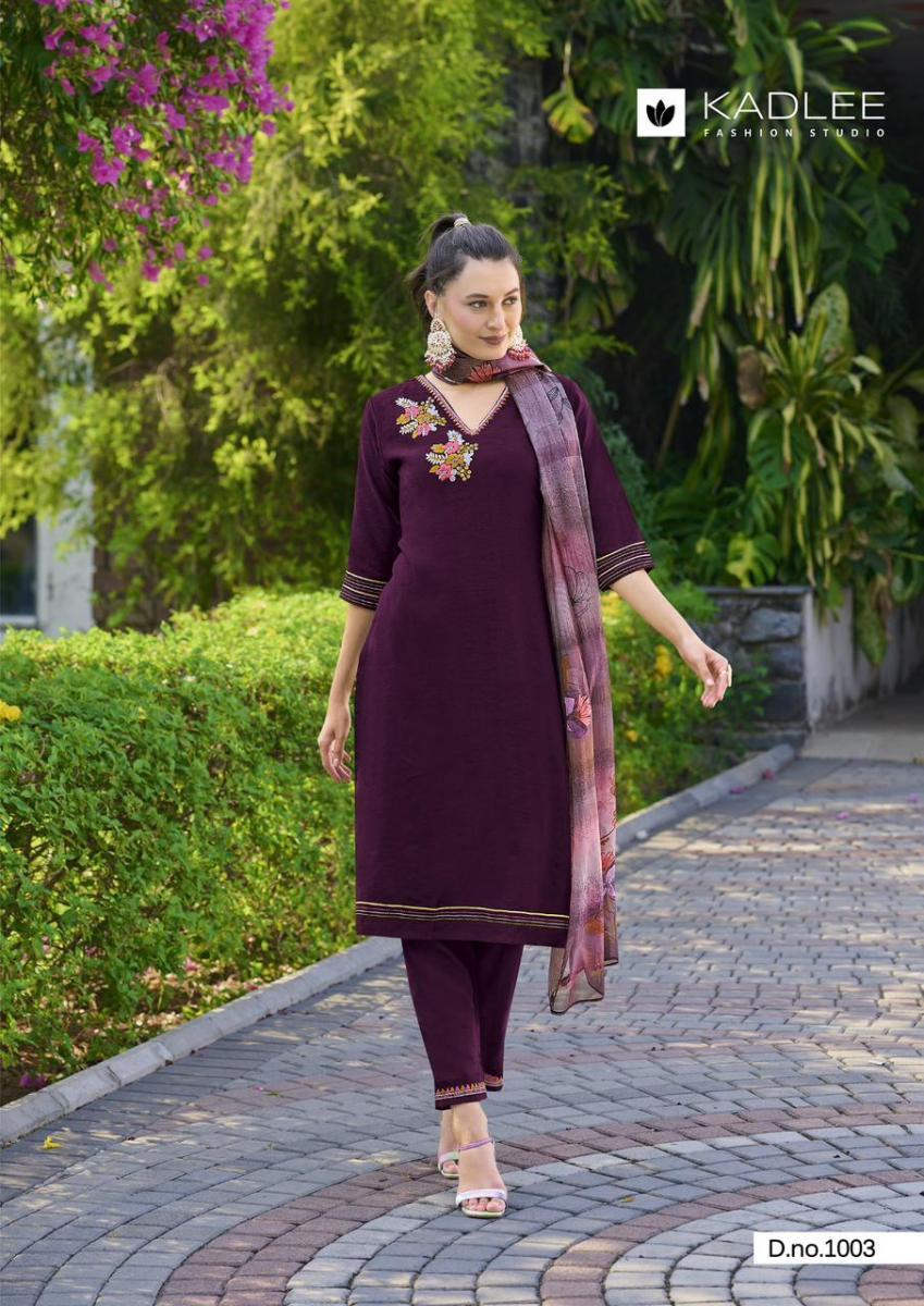 KADLEE-NAZAKAT-VISCOSE-EMBROIDERY-READYMADE-KURTI-WHOLESALER-IN-SURAT-6