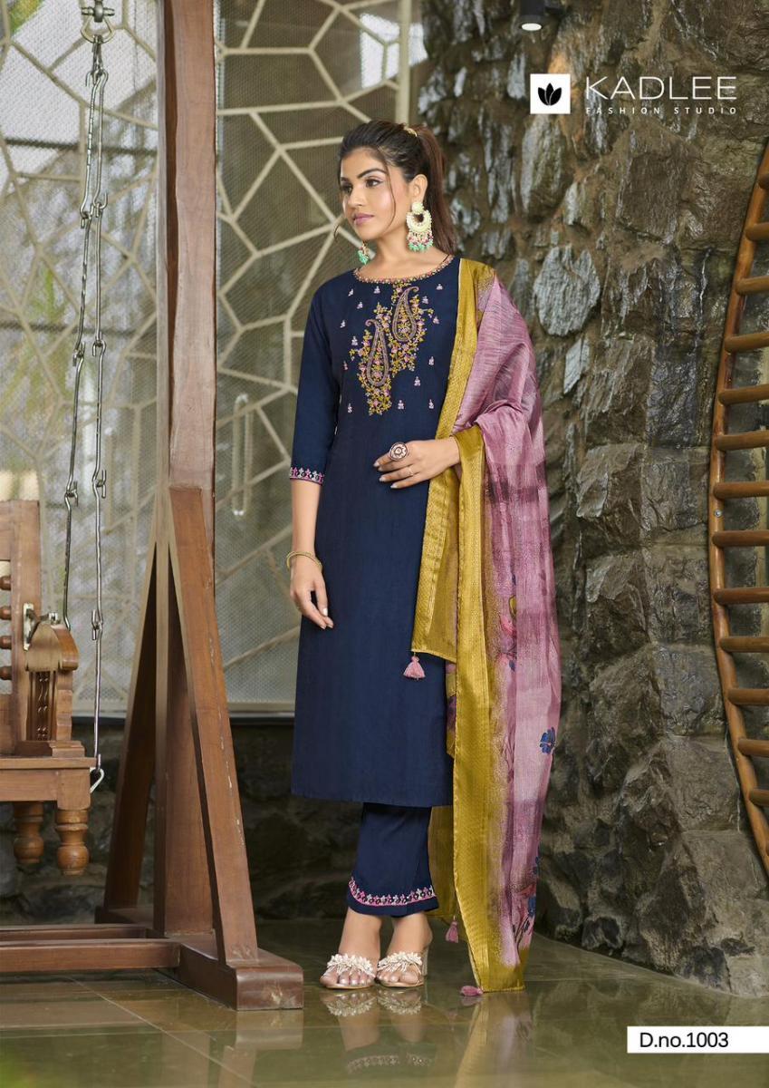 KADLEE-NAZAKAT-VISCOSE-EMBROIDERY-READYMADE-KURTI-WHOLESALER-IN-SURAT-7