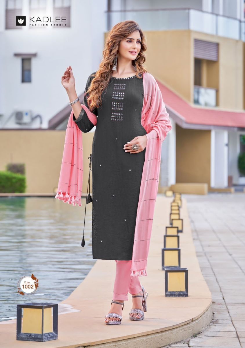 KADLEE-VINTAGE-KURTI-PANT-WITH-DUPATTA-MANUFACTURER-SURAT-8