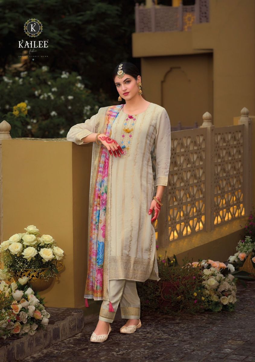 KAILEE-FASHION-PEARL-ZARI-SILK-READYMADE-KURTI-WHOLESALER-IN-SURAT-9
