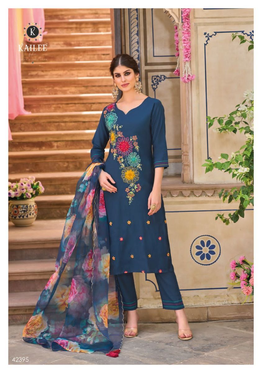 KAILEE-FASHION-SHEHNAAZ-KURTIS-LATEST-CATALOGUE-SUPPLIER-IN-SURAT-9