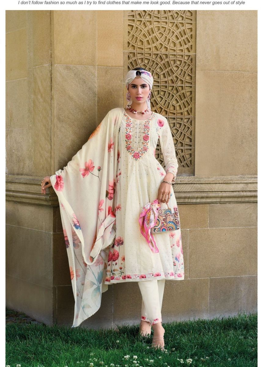 KAILEE-FASHION-TASAVVUR-READYMADE-CHIKNAKARI-COTTON-KURTI-SUPPLIER-IN-SURAT-3