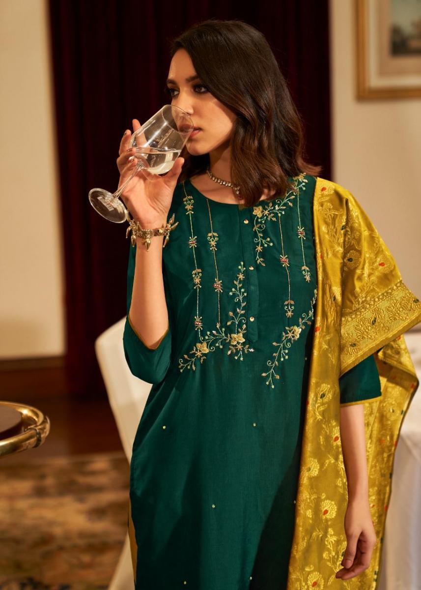 KALKI-FASHION-SIGNATURE-COLLECTION-SILK-SALWAR-SUITS-FESTIVAL-COLLECTION-2021-10