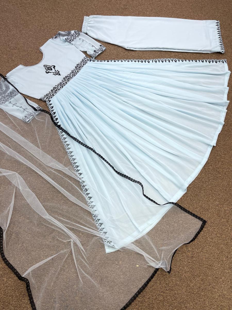 KARMA-FASHION-KF-1535-DESIGNER-GOWN-WHOLESALE-2