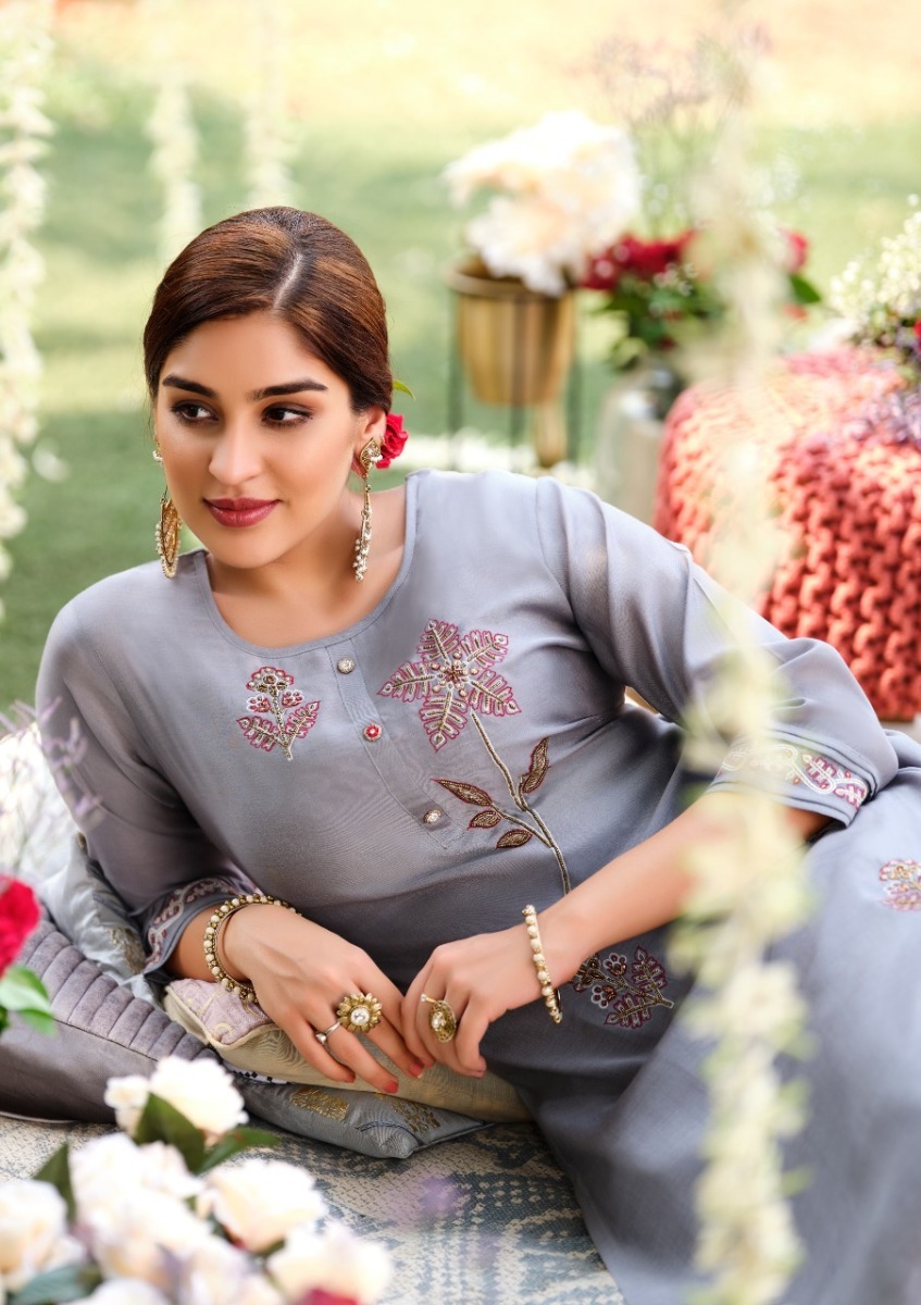 KIANA-FANTASY-2002-SERIES-1