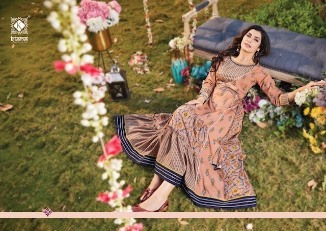 KIANA-FLAIRY-TALES-DESIGNER-LONG-GOWNS-AT-WHOLESALE-12