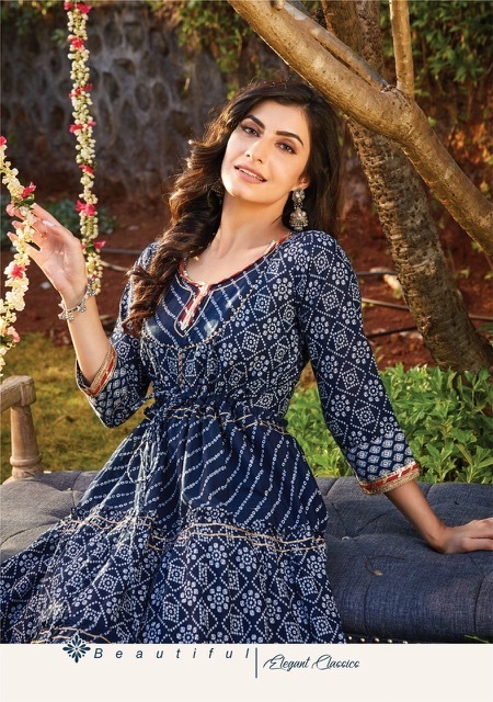 KIANA-FLAIRY-TALES-DESIGNER-LONG-GOWNS-AT-WHOLESALE-5