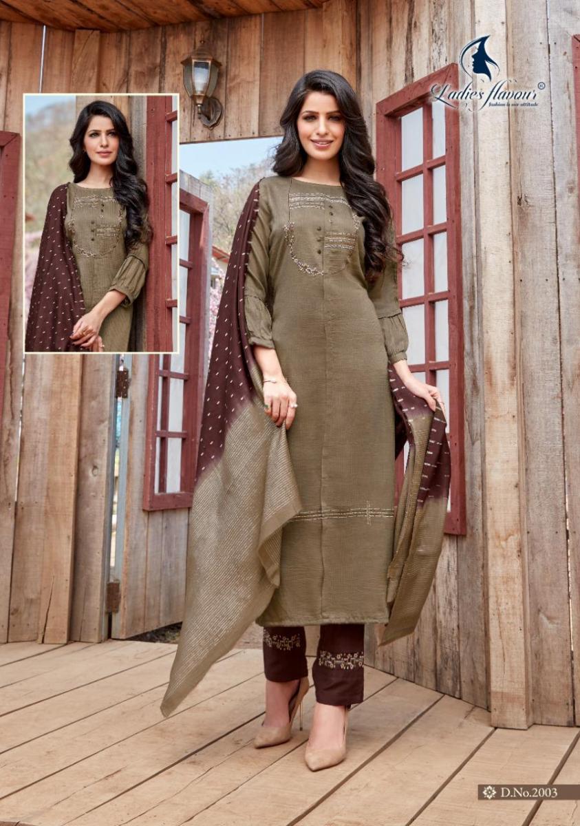 1_LADIES-FLAVOUR-AAROHI-VOL-5-LINING-KURTI-BOTTOM-DUPATTA-WHOLESALE-3