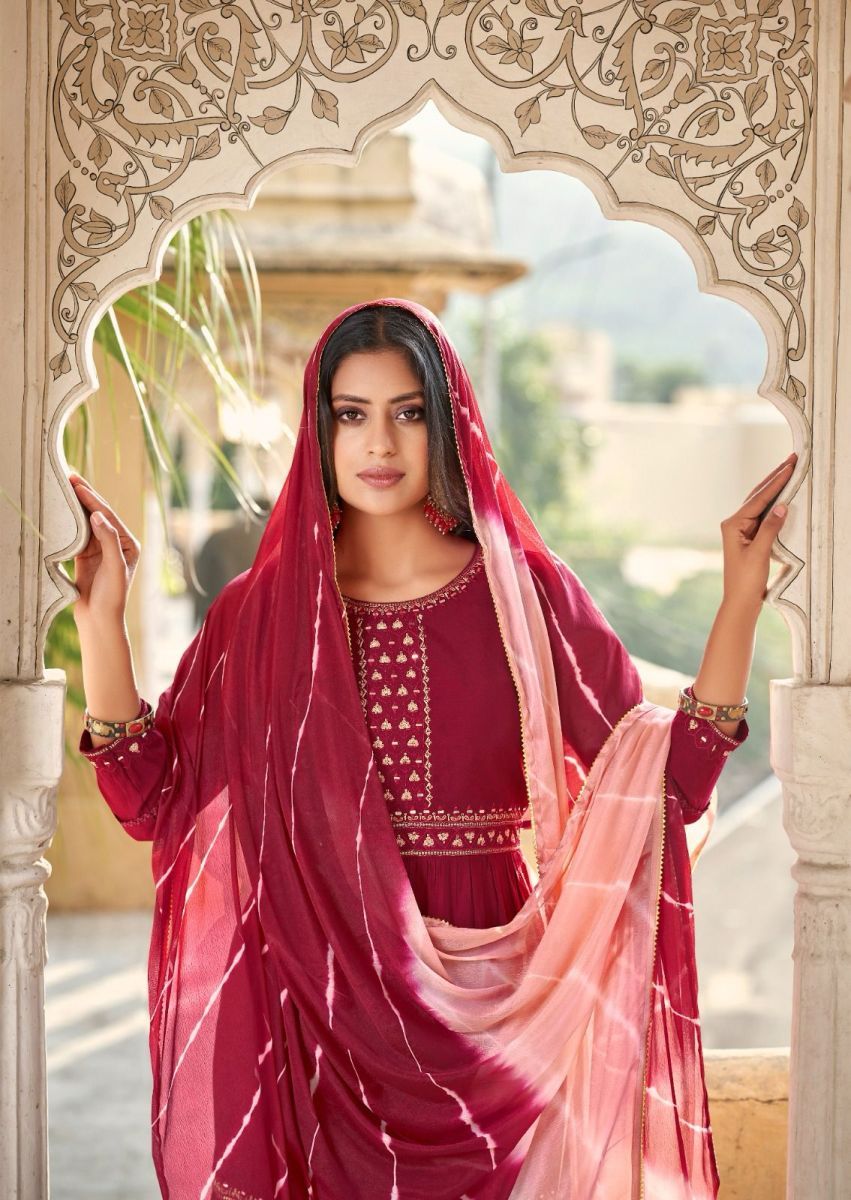 LADIES-FLAVOUR-RANGAT-VISCOSE-READYMADE-KURTI-SUPPLIER-IN-SURAT-10