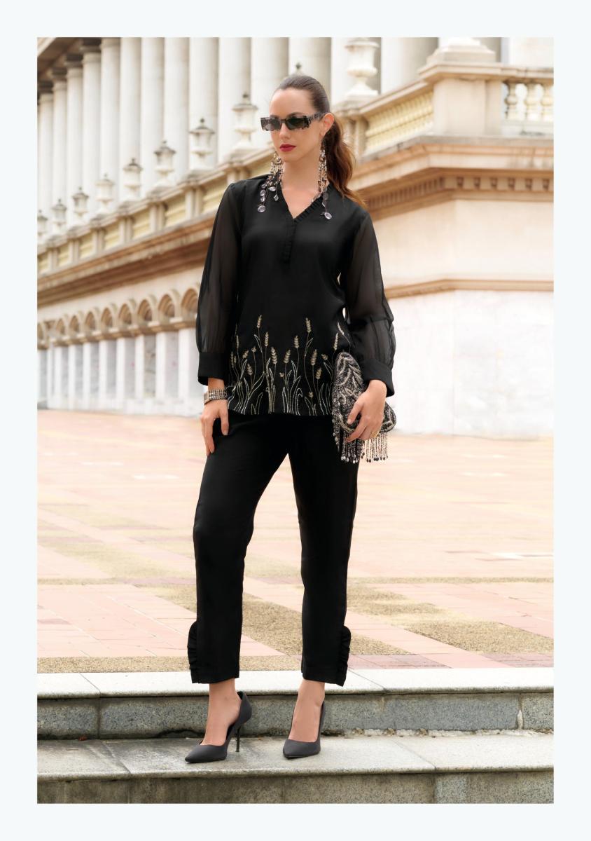 LADY-LEELA-MARBLES-VOL-5-HANDWORK-READYMADE-KURTI-WHOLESALER-IN-SURAT-4