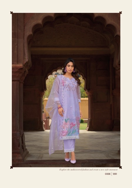LADY-LEELA-SUMMER-SPRING-READYMADE-ORGANZA-EMBROIDERY-KURTI-WHOLESALER-IN-SURAT-4