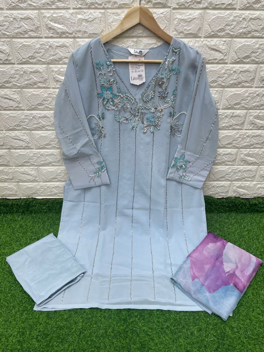 LAXURIA-TRENDZ-1257-SERIES-READYMADE-KURTIS-SUPPLIER-7
