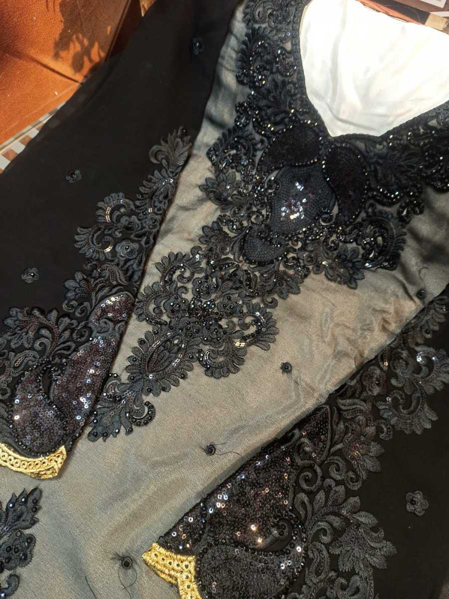 LAXURIA-TRENDZ-D.NO-1170-PAKISTANI-BLACK-KURTI-PANT-WITH-DUPATTA-WHOLESALER-2