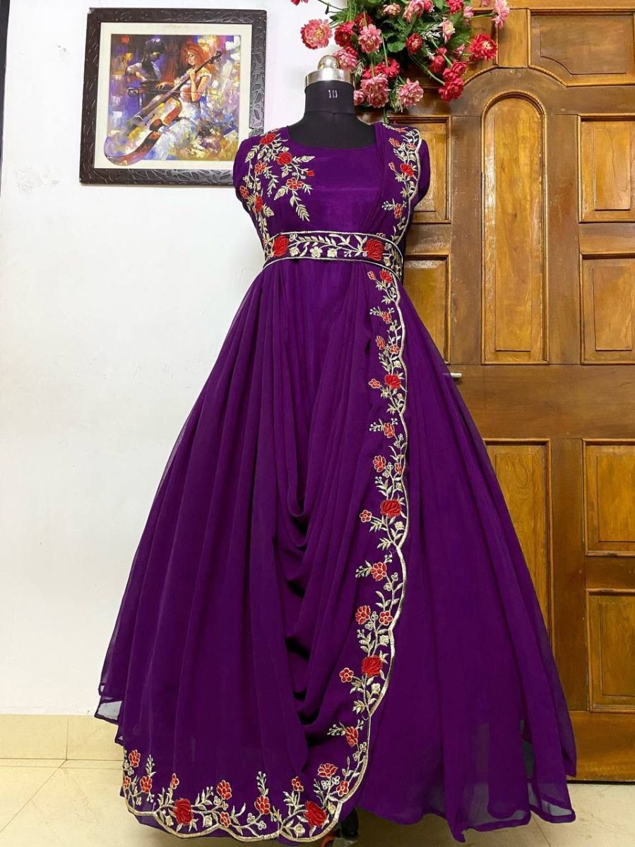 LC-945-DESIGNER-GOWN-WHOLESALE-IN-COLOR-5