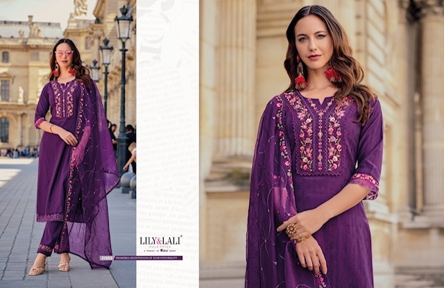 LILY-LALI-MRUNAL-EMBROIDERY-DESIGNER-KURTI-WHOLESALER-IN-SURAT-7