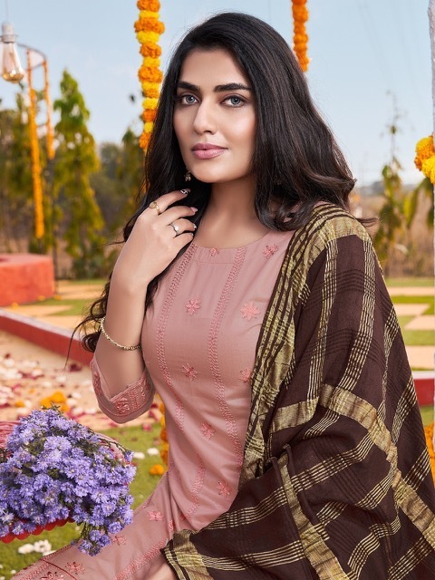 MANAS-FAB-LUCKNOWI-VOL-4-KURTI-PANT-WITH-DUPATTA-AT-WHOLESALER-SURAT-11