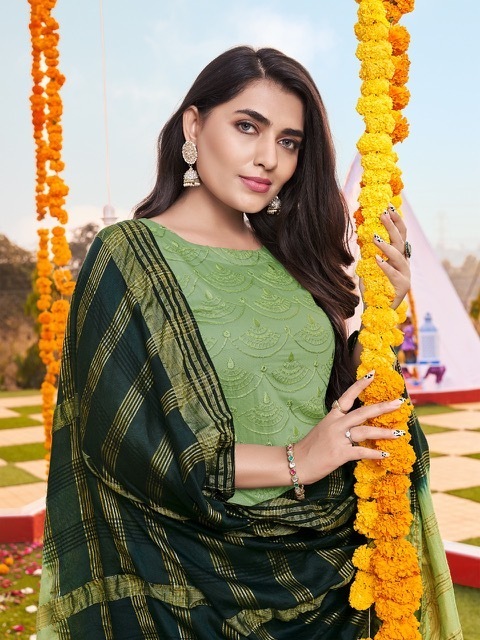 MANAS-FAB-LUCKNOWI-VOL-4-KURTI-PANT-WITH-DUPATTA-AT-WHOLESALER-SURAT-5