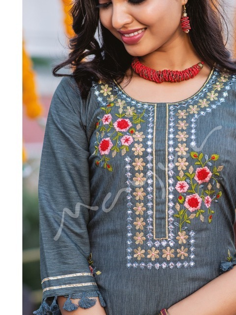MAYUR-BUNAAI-RAYON-EMBROIDERY-KURTI-LATEST-COLLECTION-2022-3