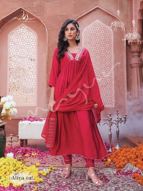 MAYUR-CREATION-ALIYA-KURTI-PANT-WITH-DUPATTA-WHOLESALER-SURAT-3