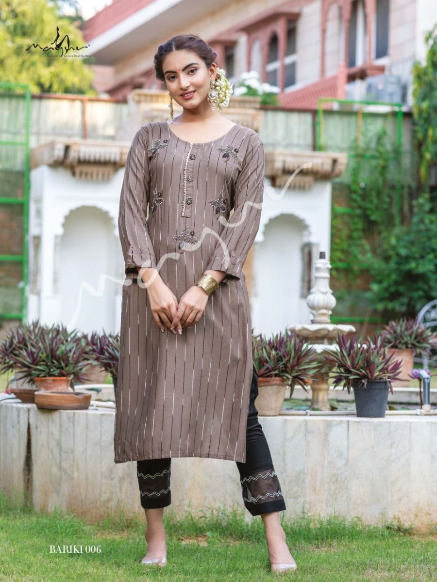 MAYUR-CREATION-BARIKI-VELVET-KURTI-WITH-PANTS-AT-BEST-PRICE-15
