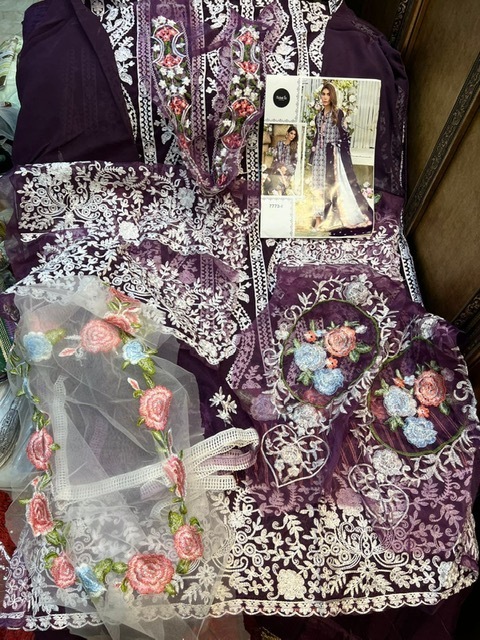 MEHBOOB-CRIMSON-D.NO-7773-PAKISTANI-SUITS-AT-WHOLESALE-1