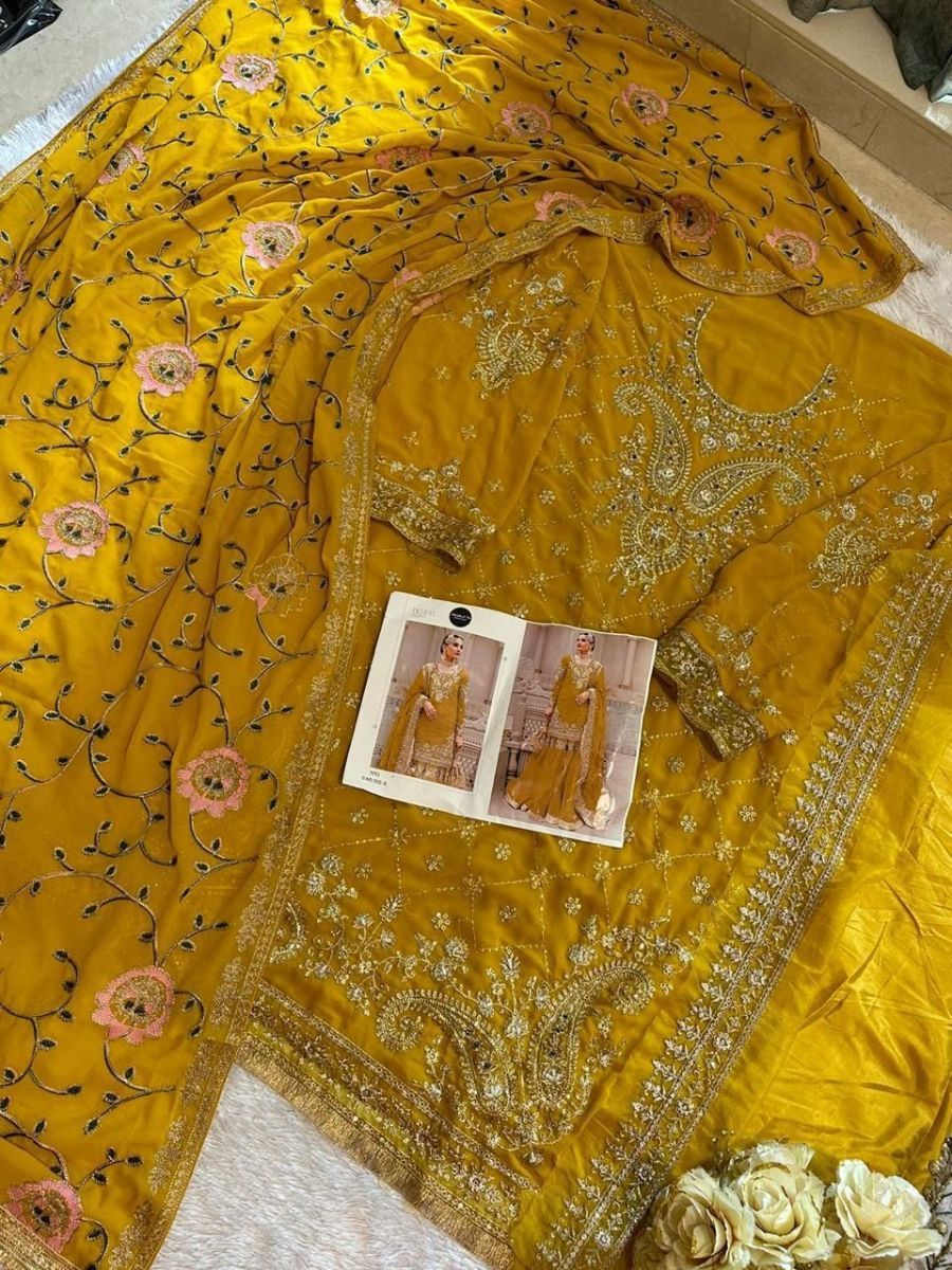 MEHBOOB-TEX-1210-D-PAKISTANI-SUITS-IN-INDIA-3