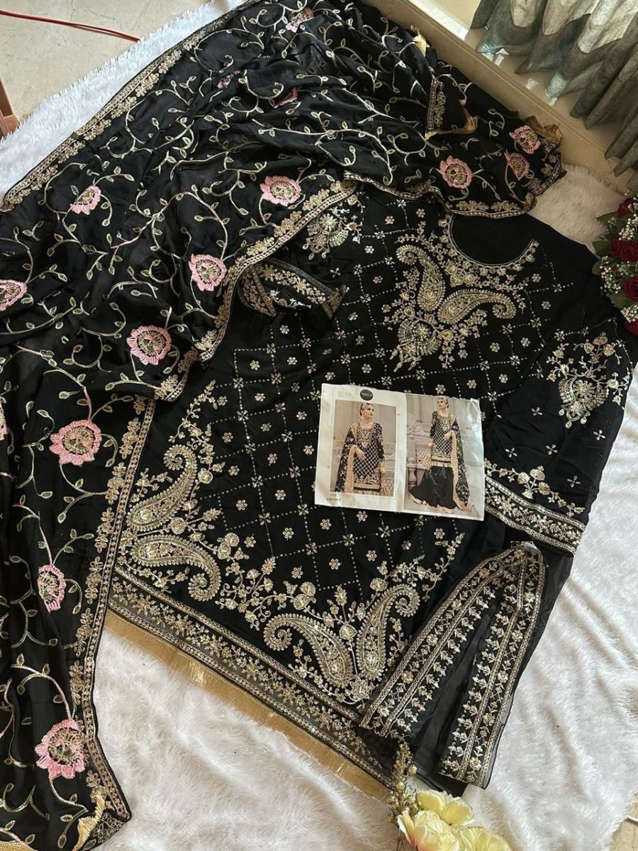 MEHBOOB-TEX-1210-E-PAKISTANI-SUITS-IN-INDIA-3