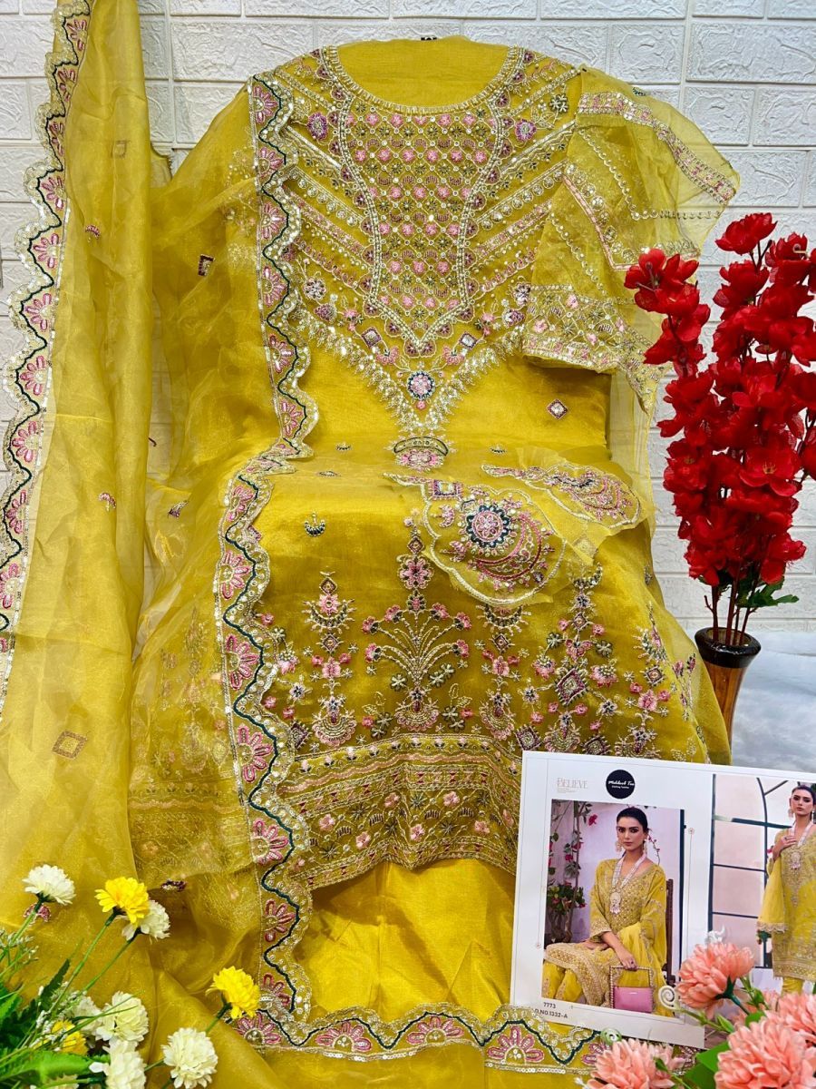 MEHBOOB-TEX-1332-A-B-C-D-PAKISTANI-SUITS-IN-INDIA-3