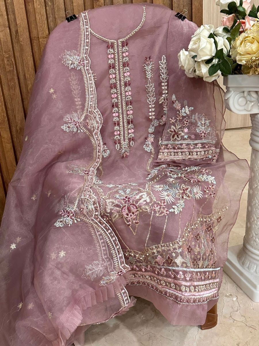 MEHBOOB-TEX-MISTRY-VOL-1-PAKISTANI-TOP-PANT-WITH-DUPATTA-WHOLESALER-8