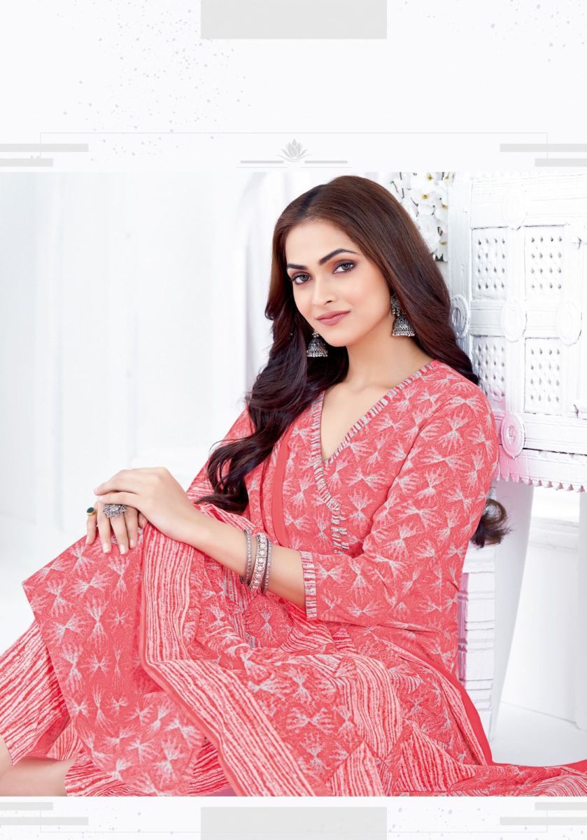 MFC-PALAK-VOL-4-COTTON-PRINTED-SUITS-WHOLESALER-IN-SURAT-17