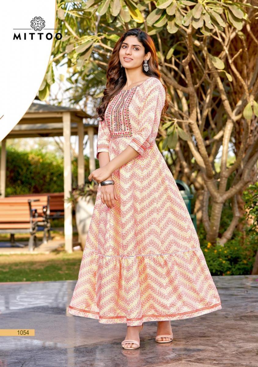 MITTOO-BINDI-FANCY-PRINTED-LONG-GOWNS-MANUFACTURER-SURAT-8