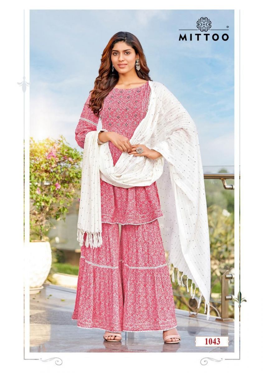 MITTOO-CEREMONY-TOP-SHARAR-WITH-DUPATTA-AT-SURAT-2