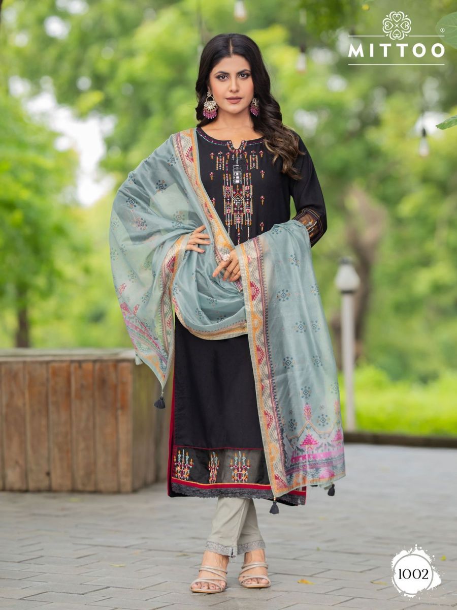 MITTOO-KAAINA-RAYON-READYMADE-KURTI-DISTRIBUTOR-IN-SURAT-2