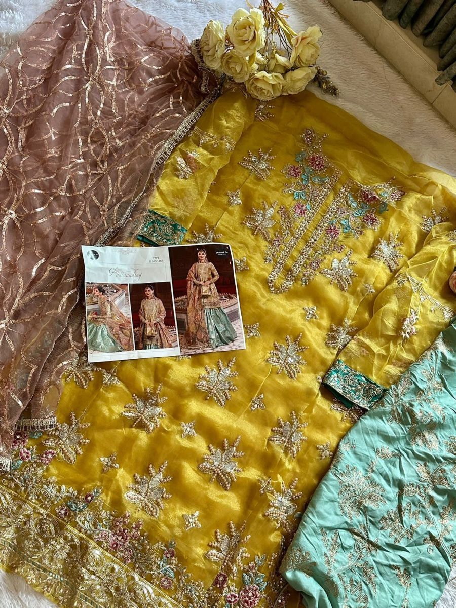 MRHBOOB-TEX-1255-PAKISTANI-SUITS-WHOLESALE-3