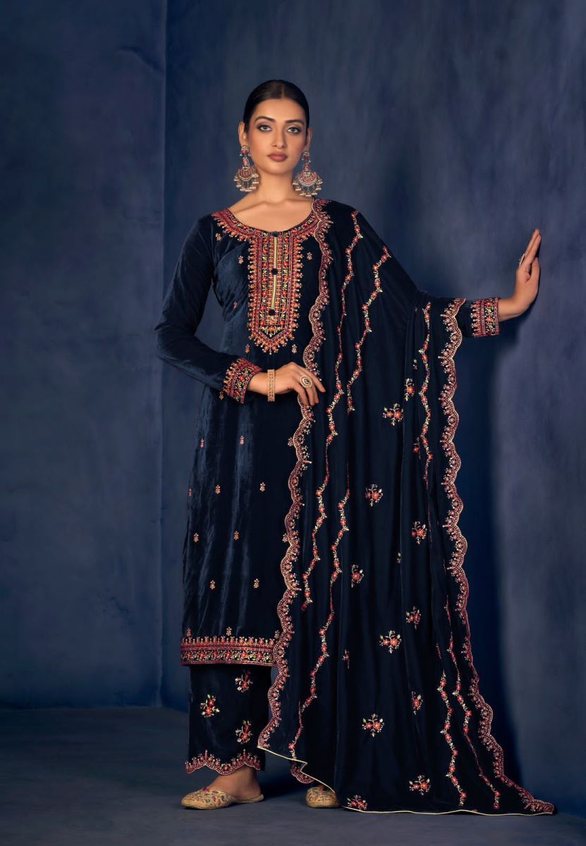 MUMTAZ-ARTS-FITOOR-PURE-VELVET-EMBROIDERY-SUITS-SUPPLIER-SURAT-2