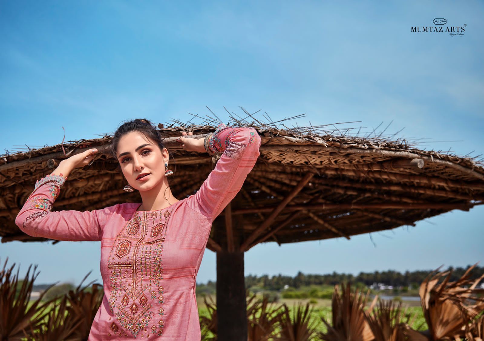 MUMTAZ-ARTS-SAMAH-LAWN-COTTON-DIGITAL-PRINTED-SUITS-AT-SURAT-11