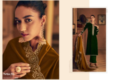 MUMTAZ-ARTS-THE-VELVET-HUB-SALWAR-KAMEEZ-SUPPLIER-12