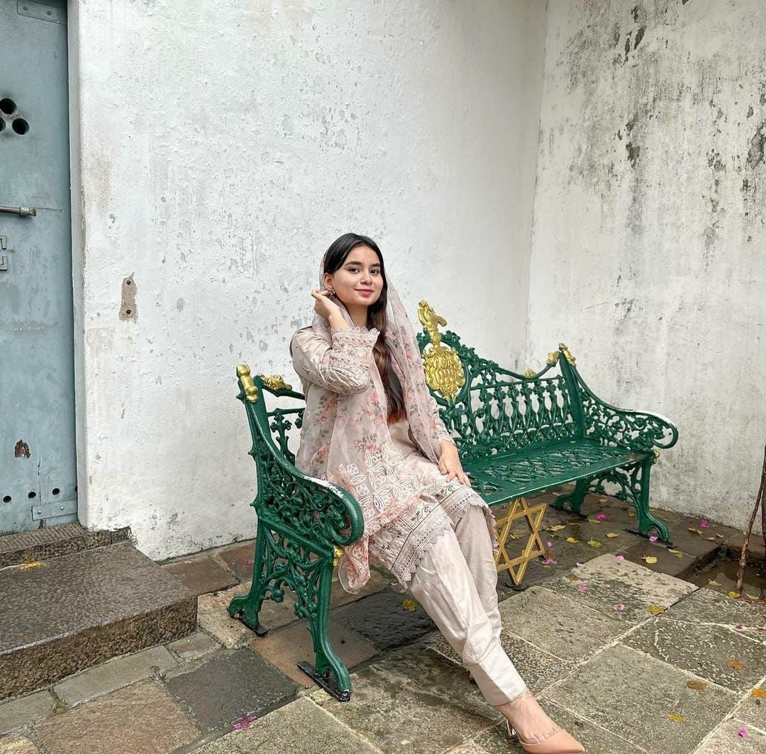 MUSHQ-M-233-PAKISTANI-SALWAR-SUITS-3