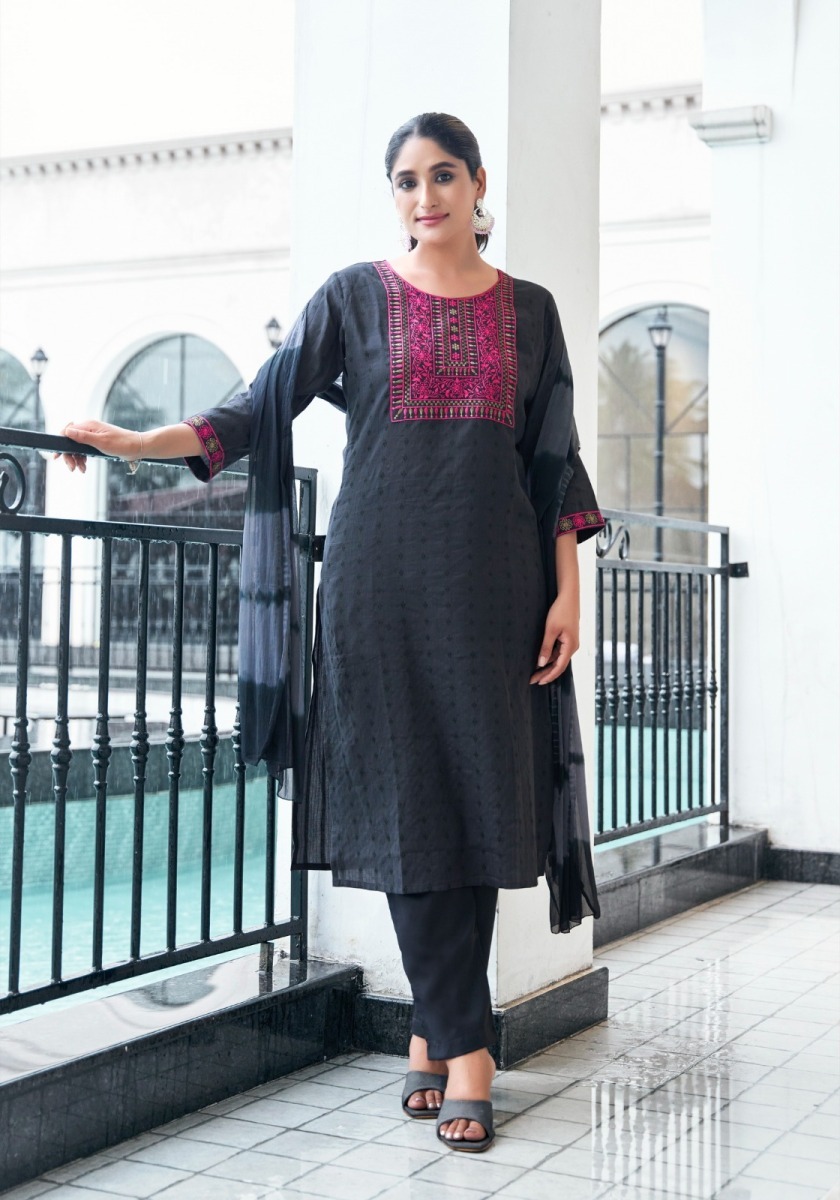 MYSTIC-9-PALAK-VOL-1-COTTON-EMBROIDERY-READYMADE-KURTI-IN-SURAT-12