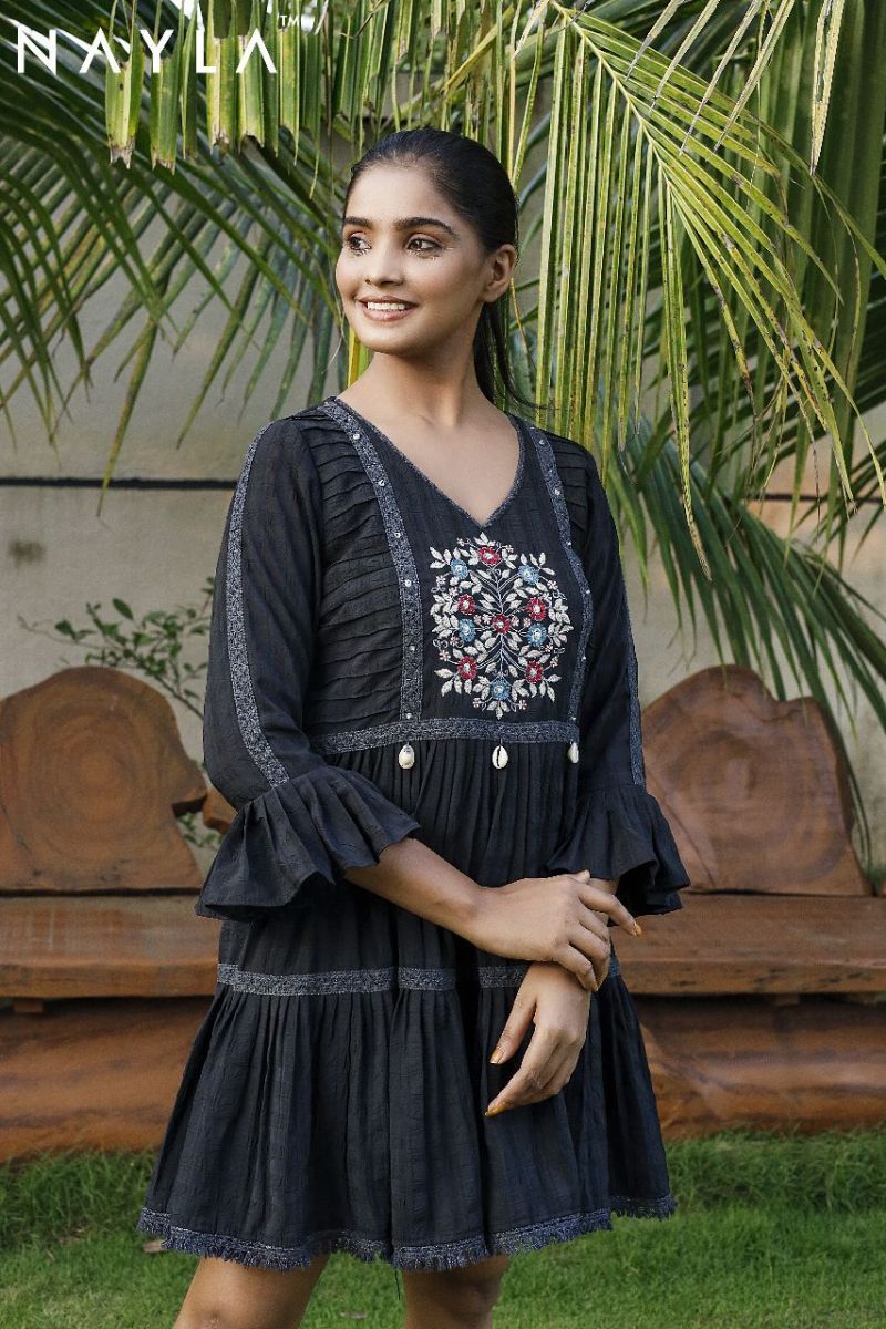 NAYLA-NAY0009-FANCY-EMBROIDERY-TUNIC-TOP-MANUFACTUR-1