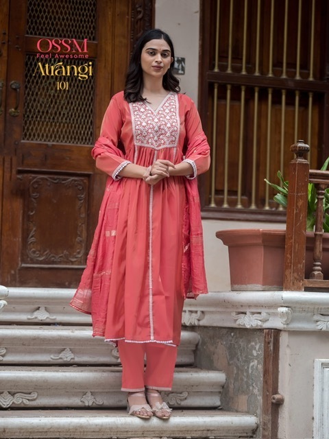 OSSM-ATRANGI-VISCOSE-READYMADE-KURTI-WHOLESALER-IN-SURAT-5