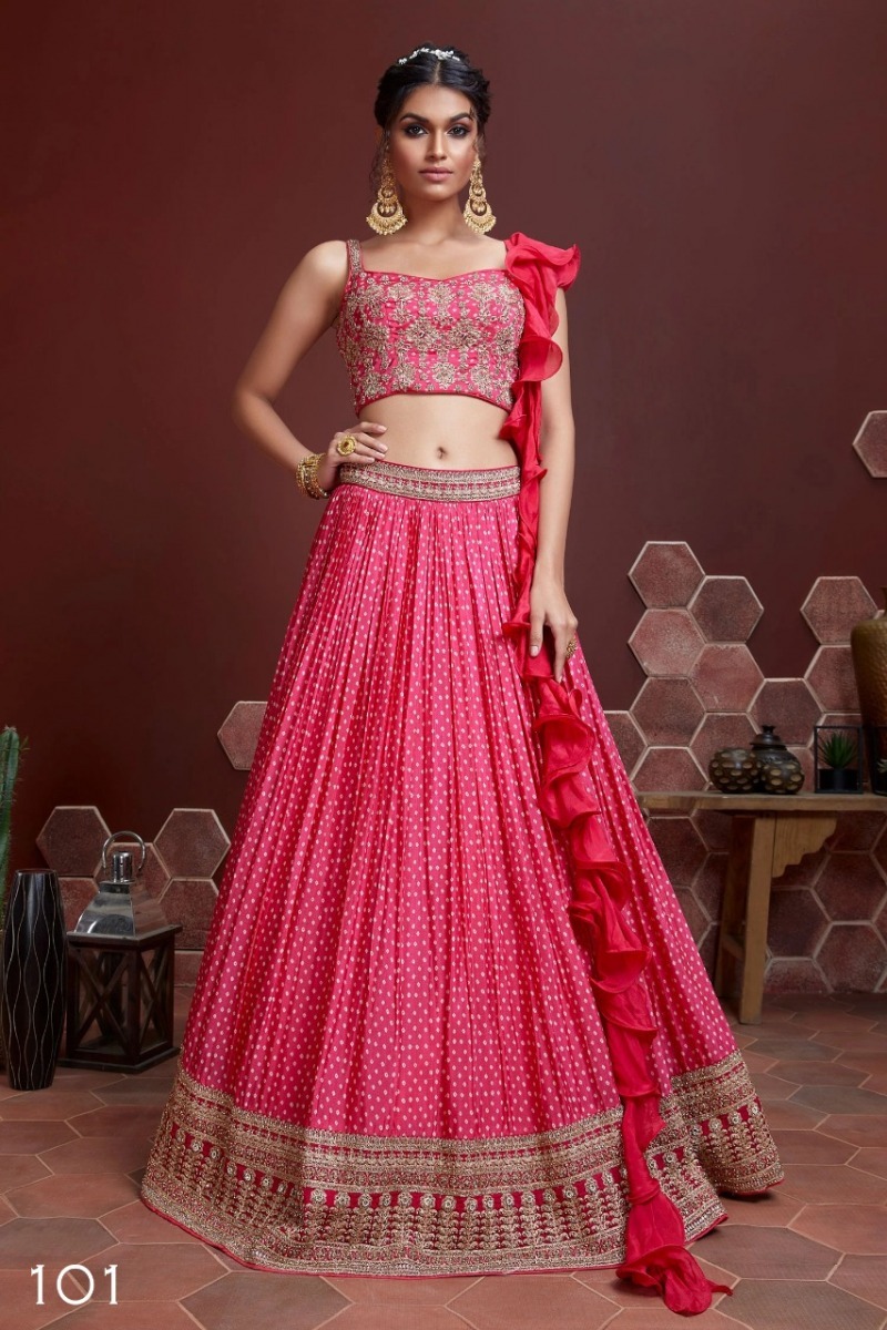 PEHNAVA-MANDAKINI-DESIGNER-LEHENGA-WEDDING-COLLECTION-11