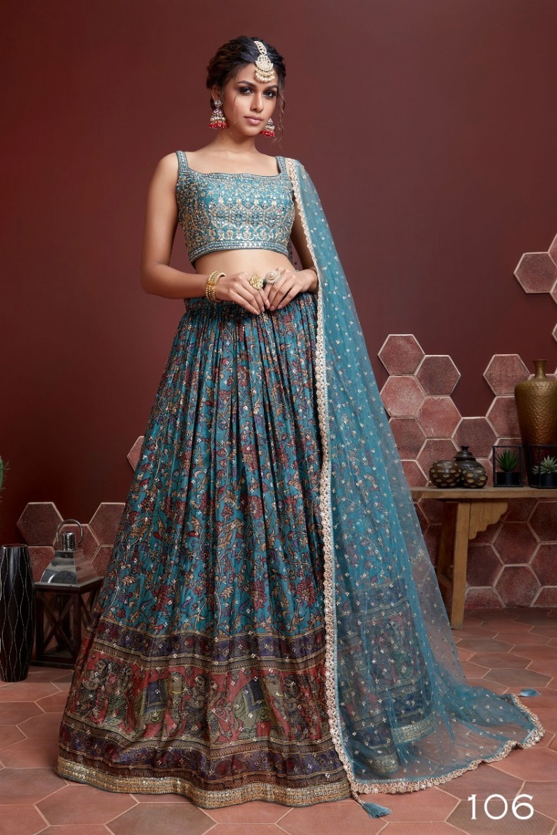 PEHNAVA-MANDAKINI-DESIGNER-LEHENGA-WEDDING-COLLECTION-13