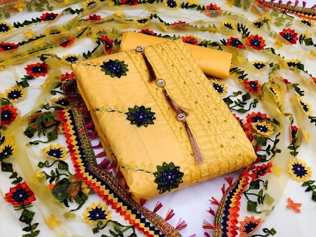 PEHNAVA-SMS-GULBAG-COTTON-DRESS-MATERIAL-WHOLESALE-8