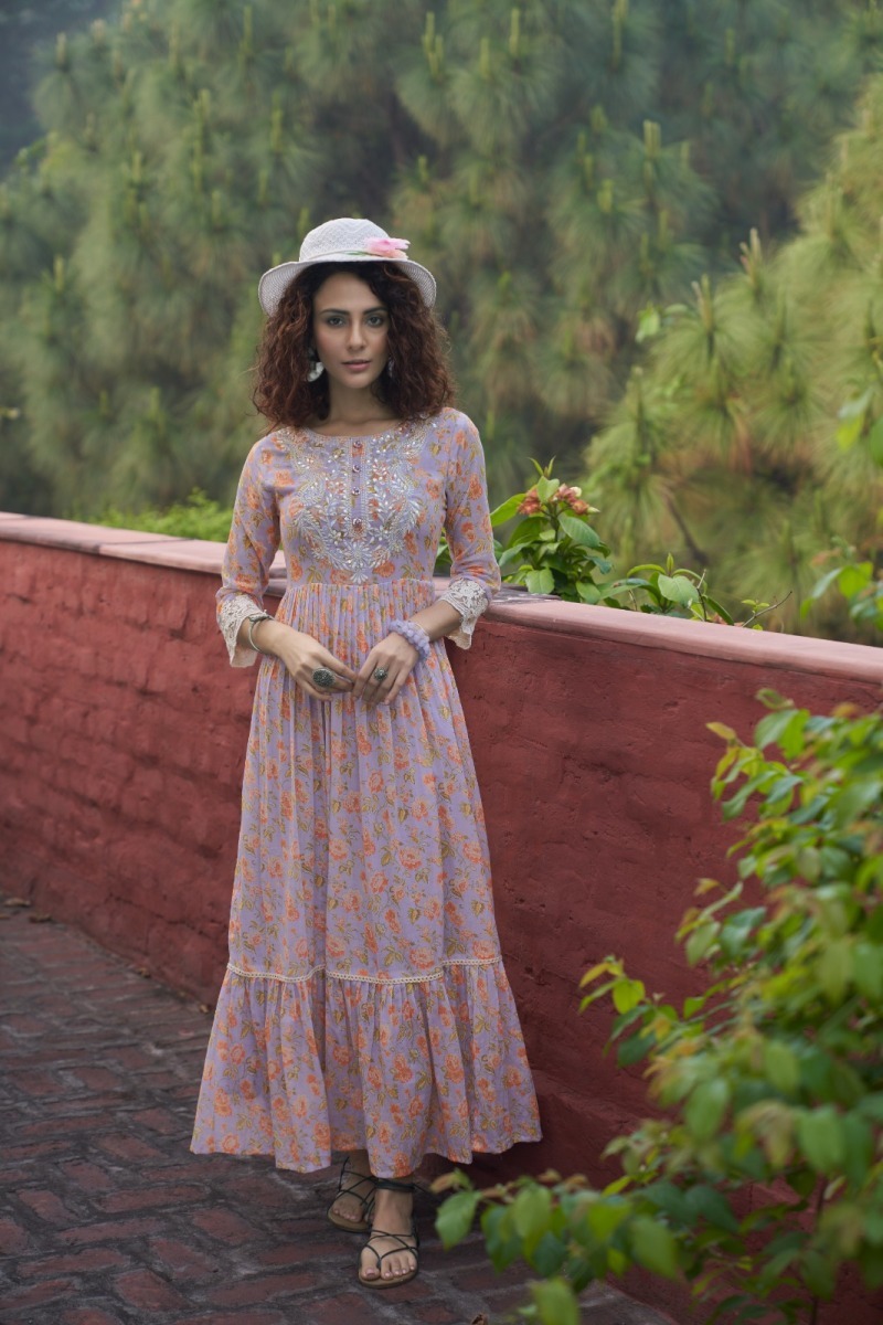 PSYNA-5009-SERIES-MUL-COTTON-PRINTED-GOWNS-ONLINE-SUPPLIER-1